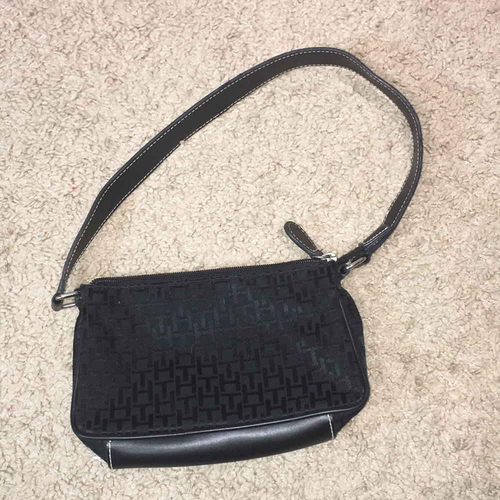 Tommy Hilfiger Little black purse
